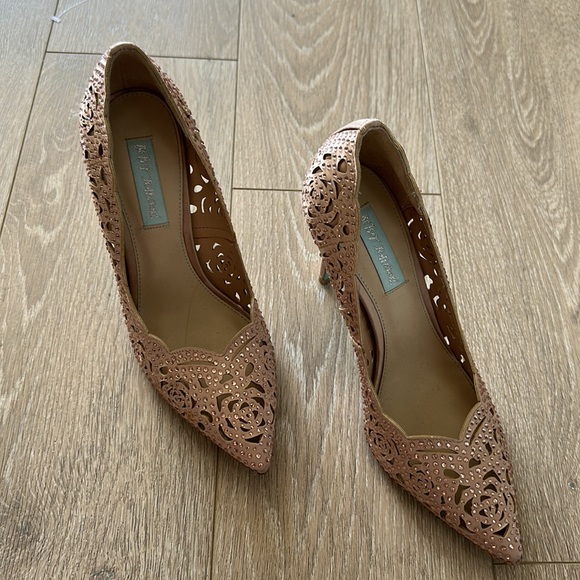 Betsey Johnson, pink rhinestone heels never worn - Picture 2 of 3